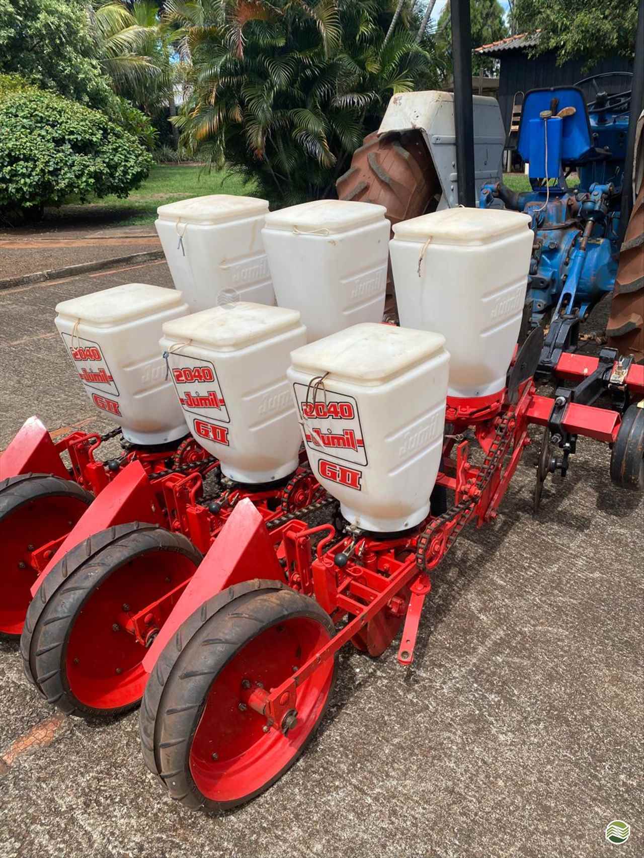 PLANTADEIRA JUMIL JM 2040 Camtrac Máquinas Agrícolas MARIALVA PARANÁ PR